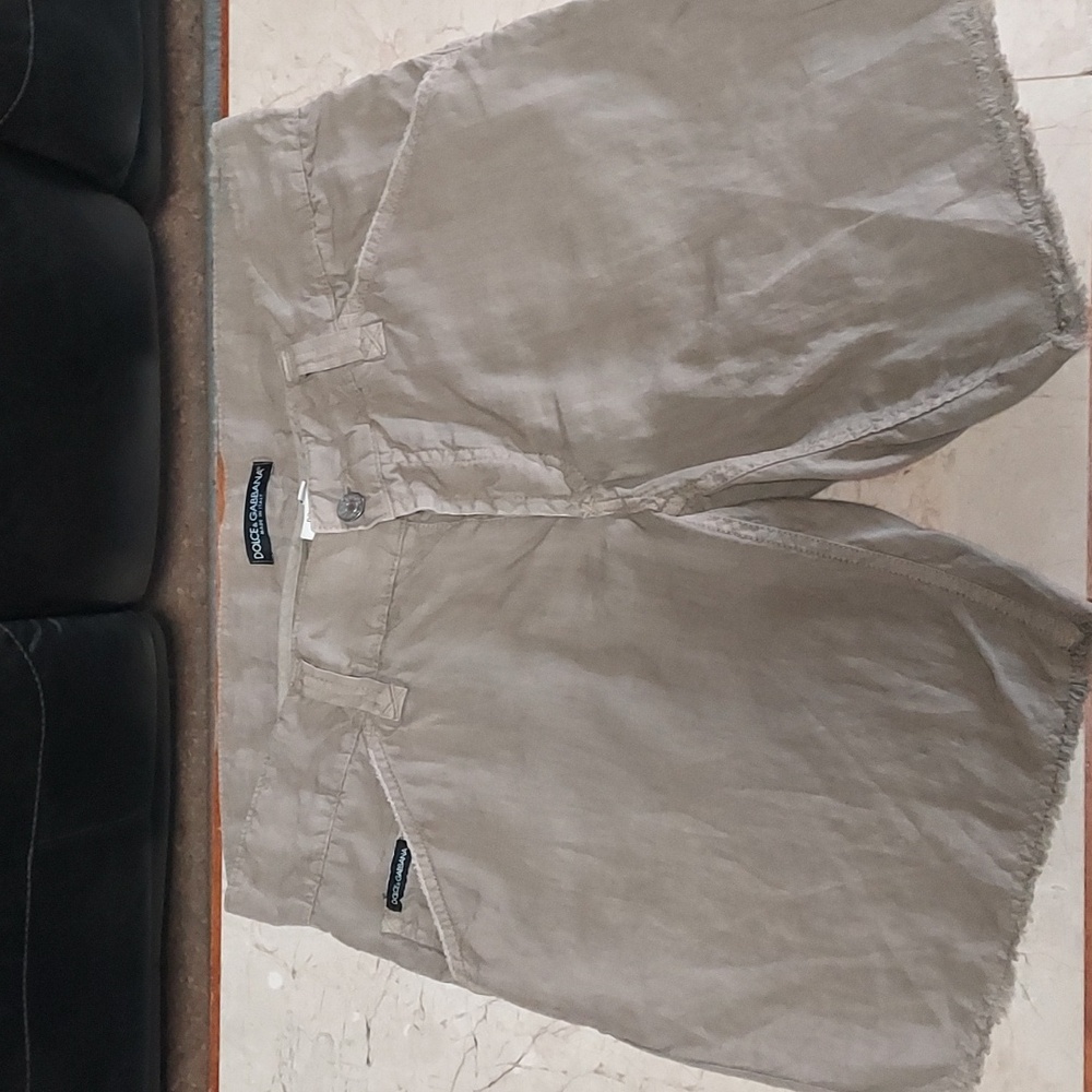 D&G Linen Button Down Shorts. SIZE-48 & USA- 33'W